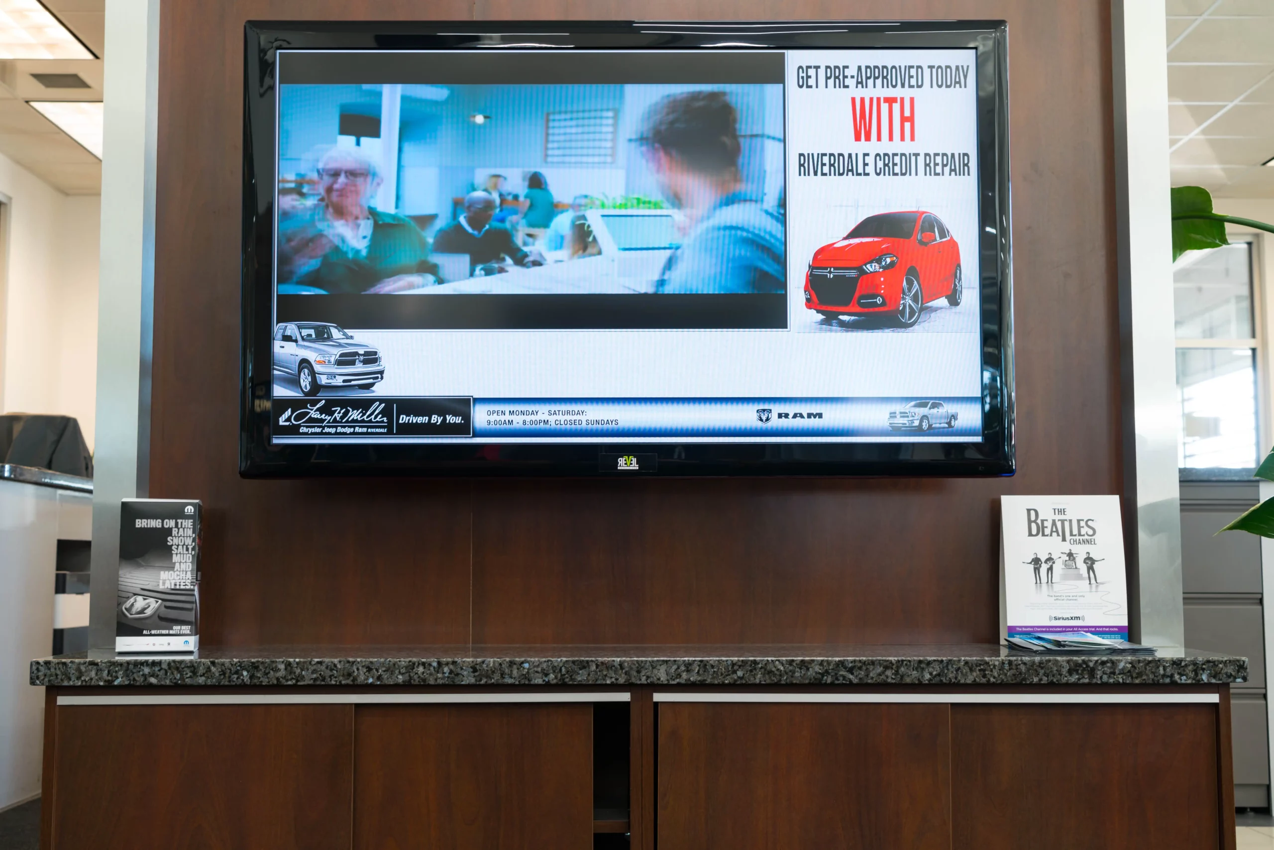 In-shop digital signage content and branding