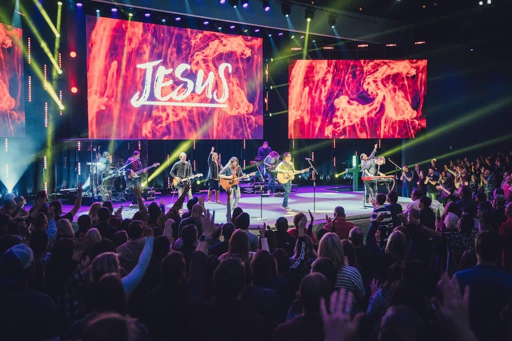 Worship stage with immersive LED video wall installation