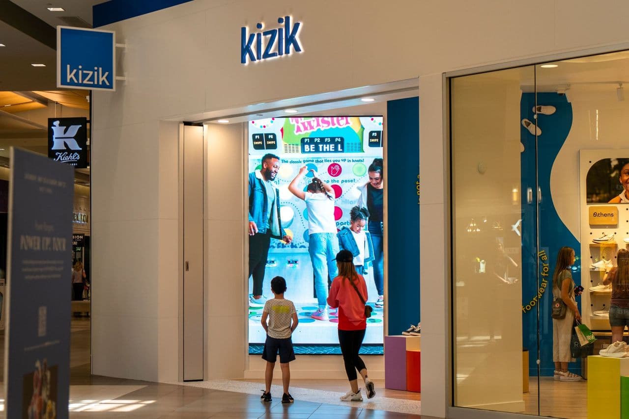 Retail digital signage content in-store